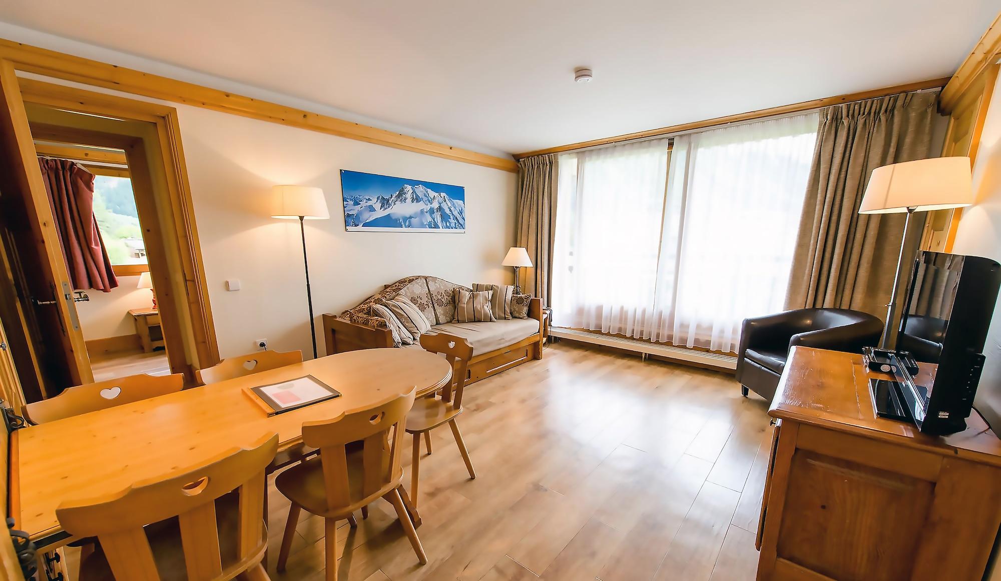 Les Balcons Du Savoy Apartahotel 4*